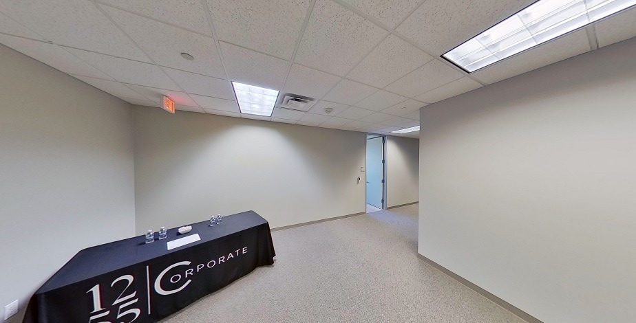 1255 Corporate Dr, Irving, TX for lease Interior Photo- Image 1 of 4