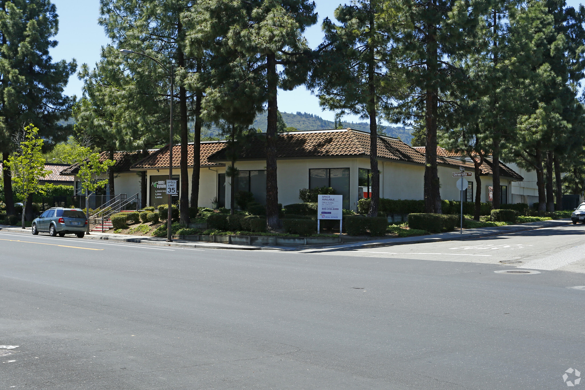 761 University Ave, Los Gatos, CA for lease Primary Photo- Image 1 of 12