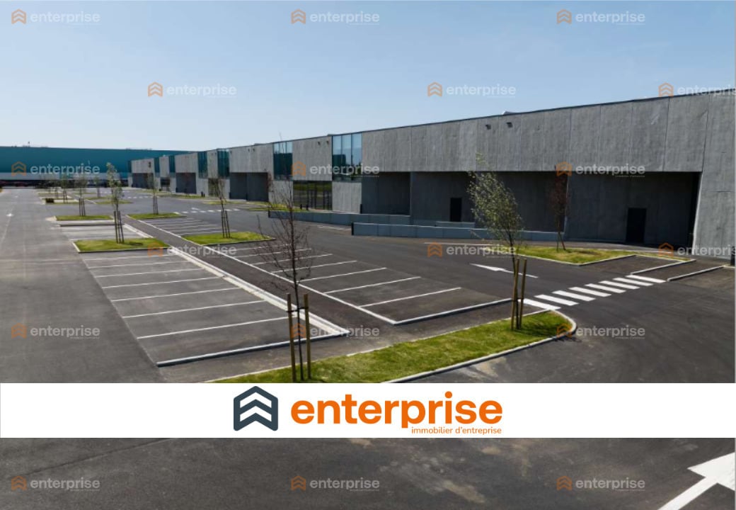 Flex in Seclin for lease Building Photo- Image 1 of 5