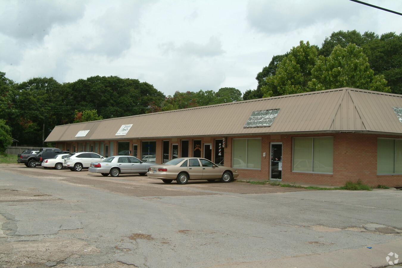 1100 S Market St, Brenham, TX 77833 - Retail for Lease | LoopNet