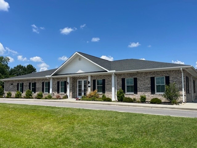 1085 Vinehaven NE dr, Concord, NC for lease Building Photo- Image 1 of 3