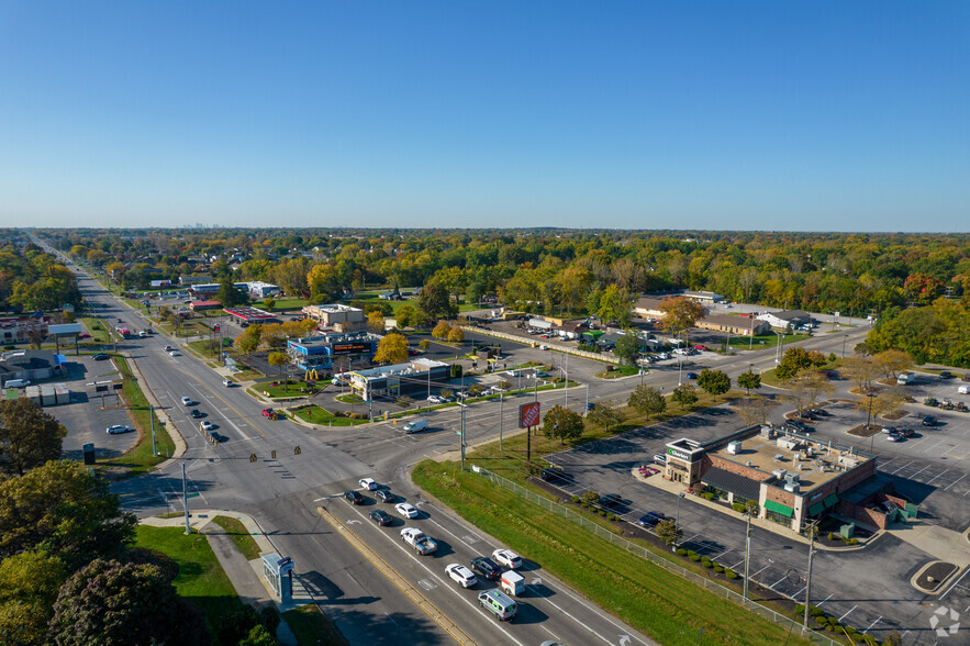 6285 Cleveland Ave, Columbus, OH for lease - Aerial - Image 3 of 8