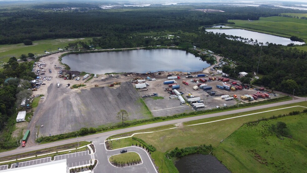 12061 New Berlin Rd, Jacksonville, FL for lease - Primary Photo - Image 2 of 6