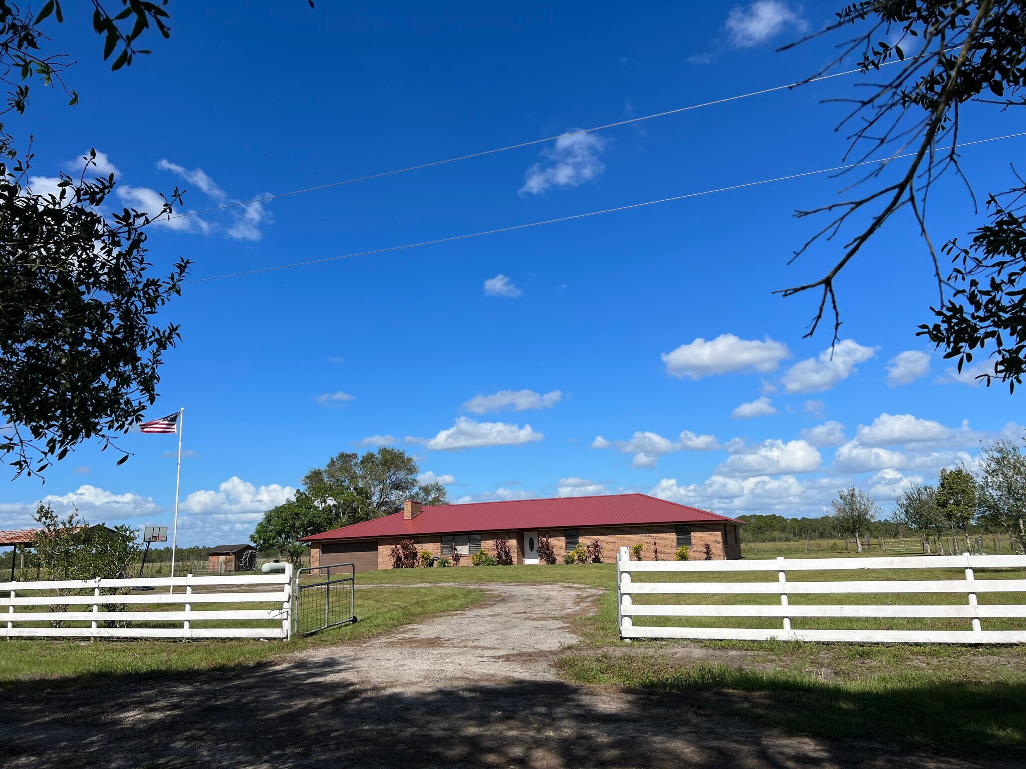 12261 Ne 120th St, Okeechobee, FL for sale Primary Photo- Image 1 of 1