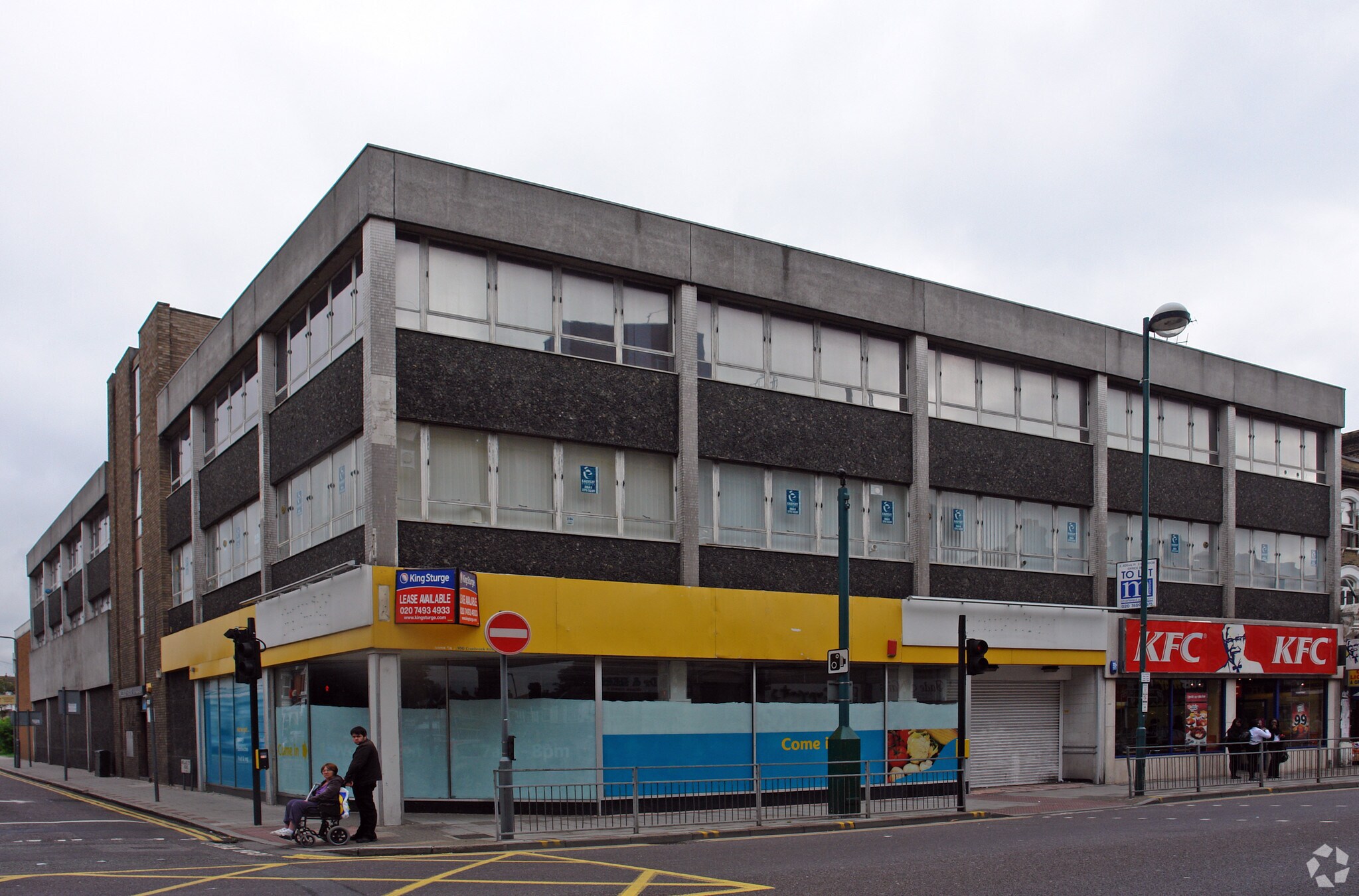 98102 Cranbrook Rd, Ilford, LND IG1 4NH Wellesley House