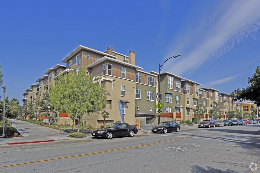 1520-1590 Southwest Expy, San Jose, CA for sale - Primary Photo - Image 1 of 1