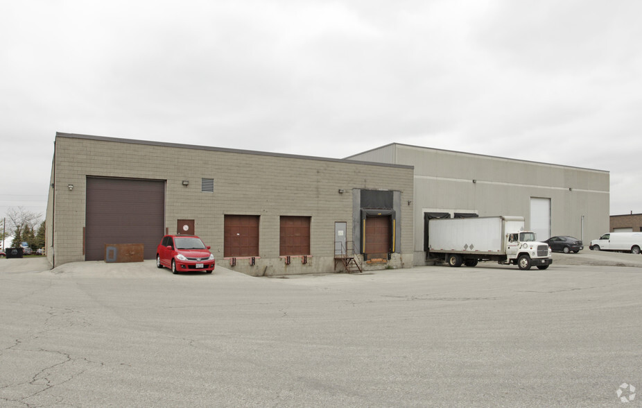 235 Advance Blvd, Brampton, ON for lease - Building Photo - Image 2 of 2