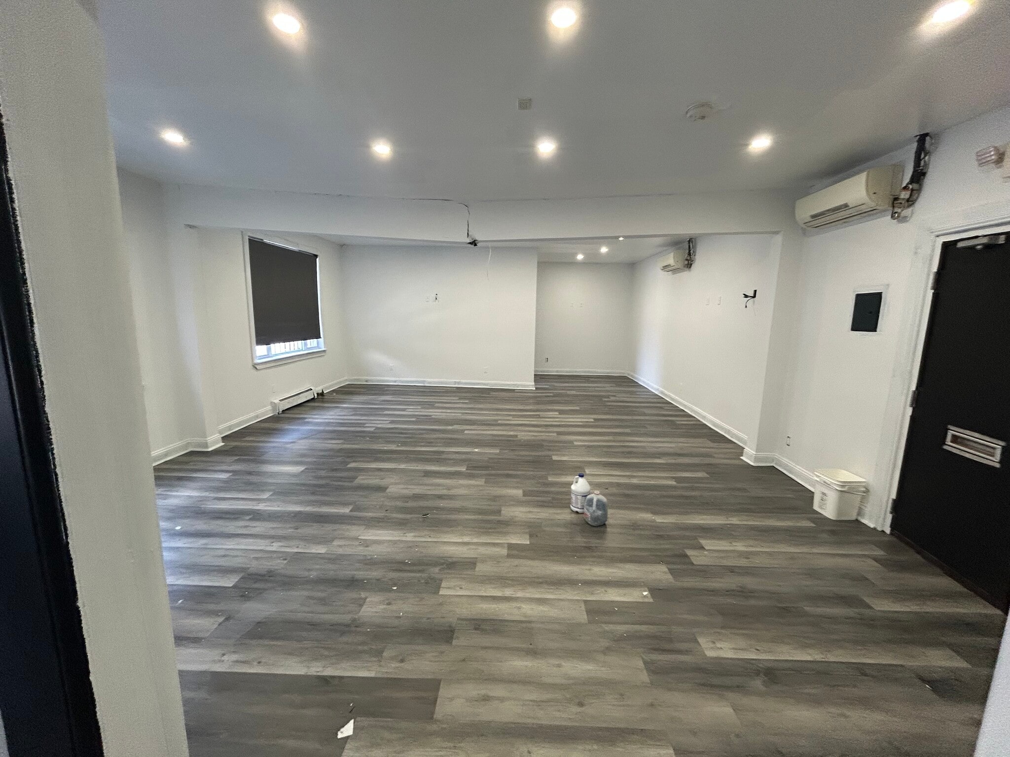 43-61 Mamaroneck Ave, White Plains, NY for lease Interior Photo- Image 1 of 8