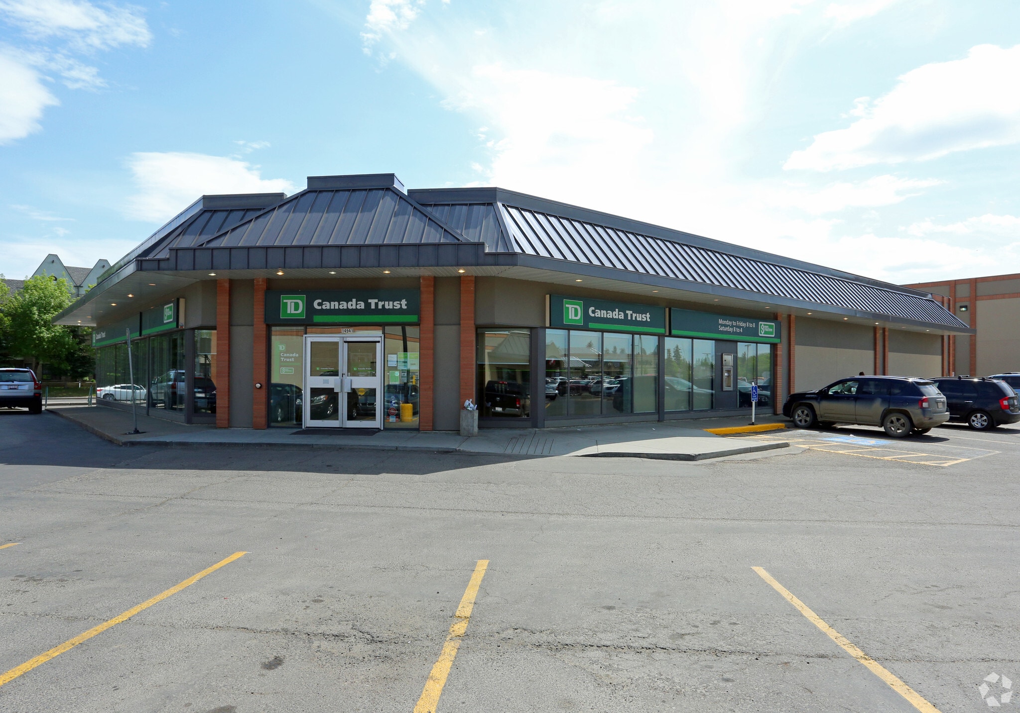 14941 Stony Plain Rd NW, Edmonton, AB for lease Primary Photo- Image 1 of 5