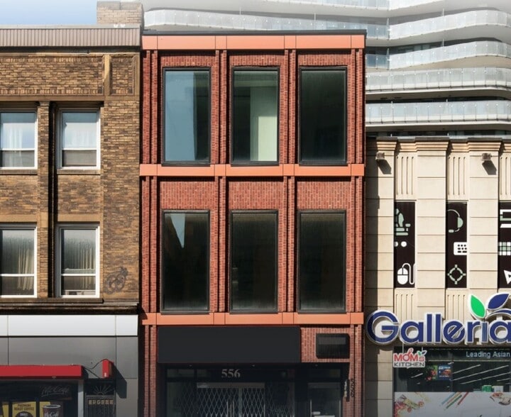 556 Yonge St, Toronto, ON for lease - Building Photo - Image 1 of 1
