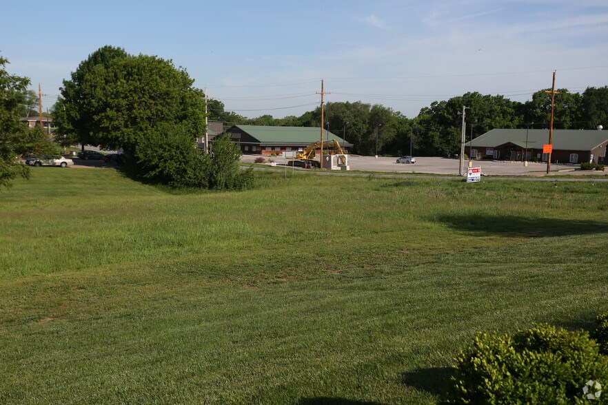 68 Hwy, Louisburg, KS 66053