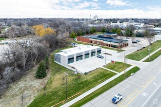 1005 8th St SW, Altoona, IA - AERIAL  map view