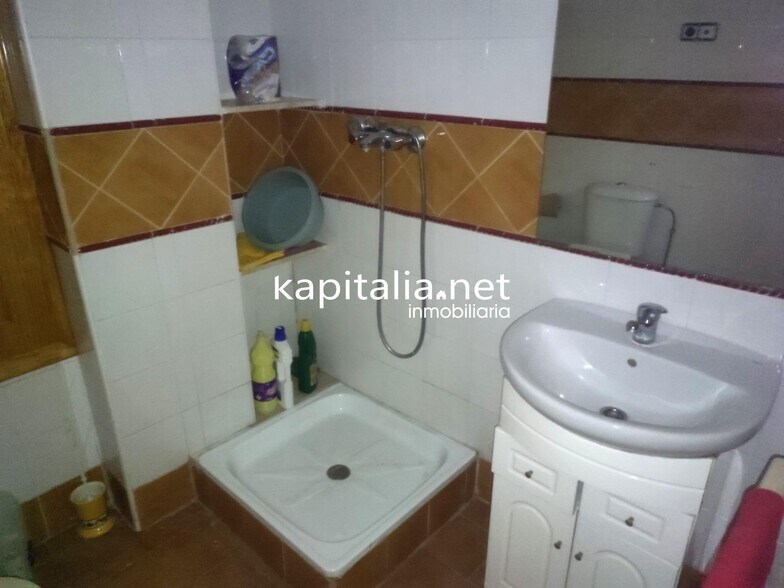 Office in Ontinyent, Valencia for sale - Building Photo - Image 2 of 5