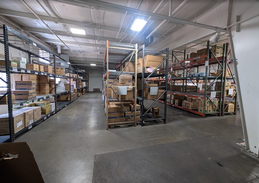 2400 Ravine Rd, Kalamazoo, MI for lease - Building Photo - Image 3 of 13
