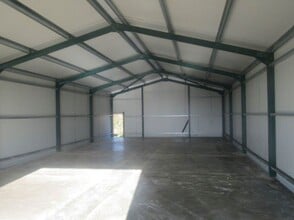 Crawley Rd, Bedford for lease Interior Photo- Image 1 of 1