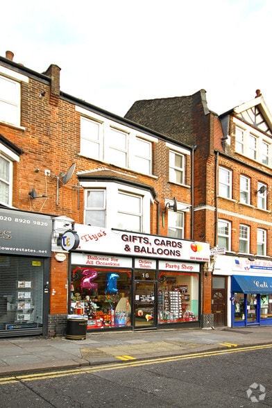 16 Aldermans Hl, London for sale - Primary Photo - Image 1 of 1