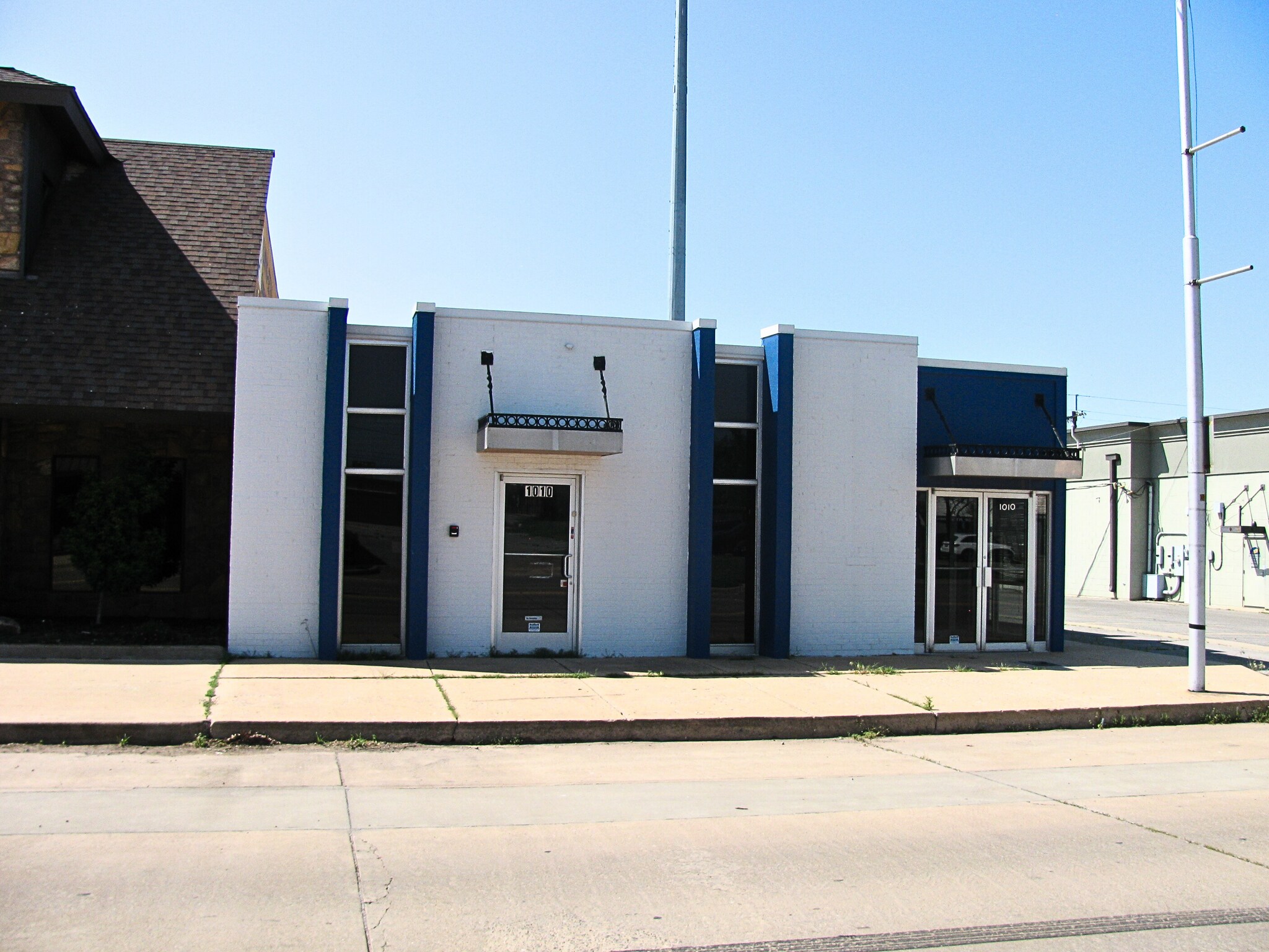 1010 SW C Ave, Lawton, OK for lease Building Photo- Image 1 of 4