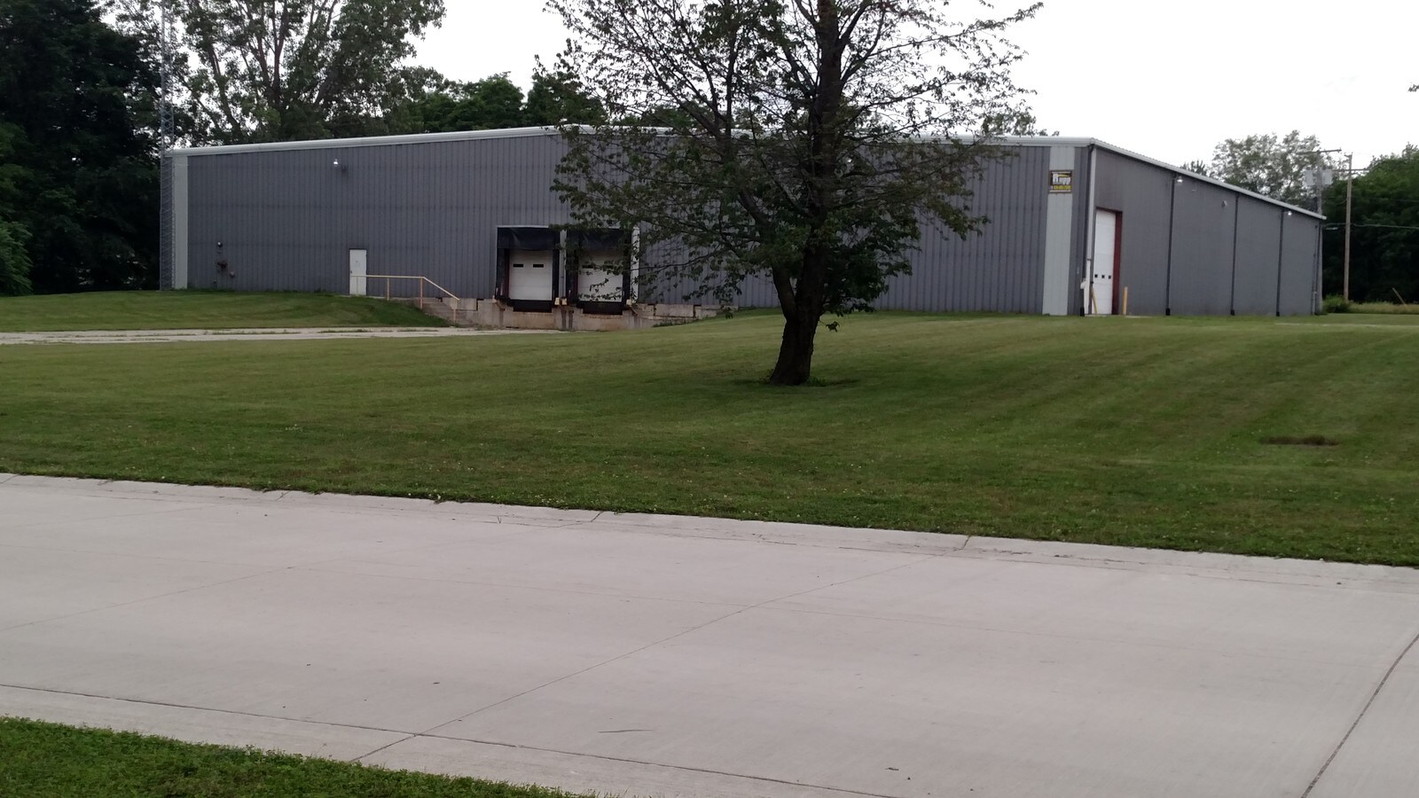 501 North Pky, West Unity, OH 43570