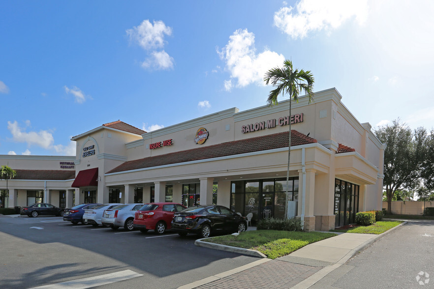 12040 Jog Rd, Boynton Beach, FL for lease - Primary Photo - Image 2 of 4