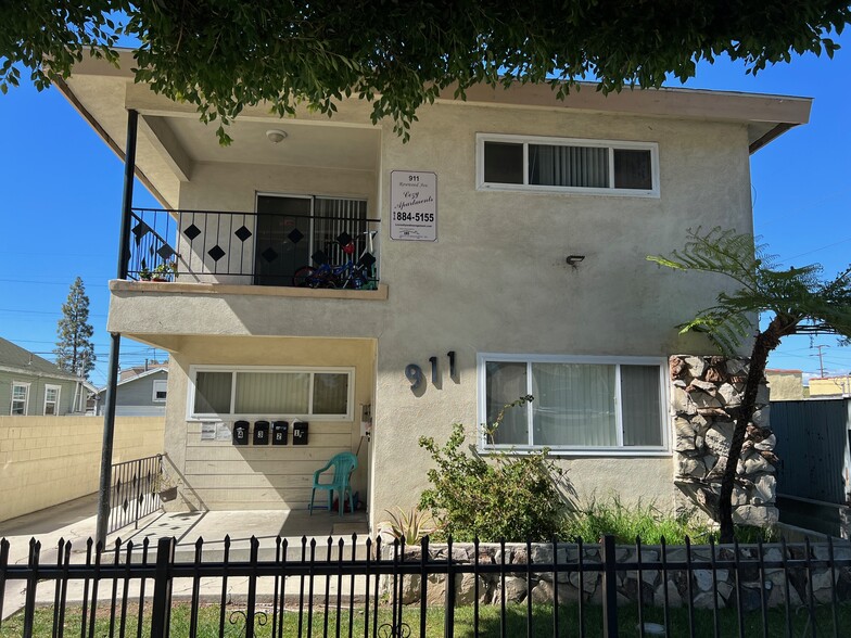 911 Rosewood Ave, Inglewood, CA for sale - Primary Photo - Image 1 of 1