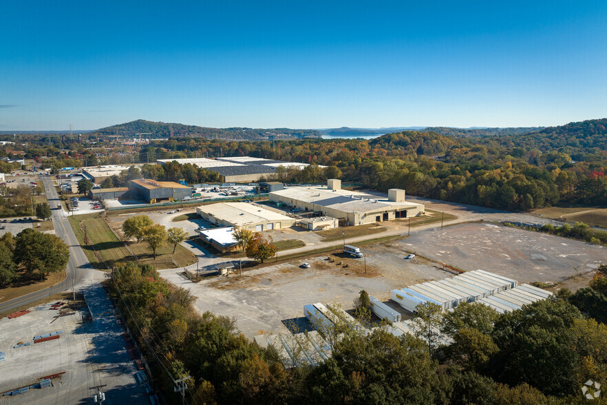 4170-4180 S Creek Rd, Chattanooga, TN for lease - Aerial - Image 3 of 30