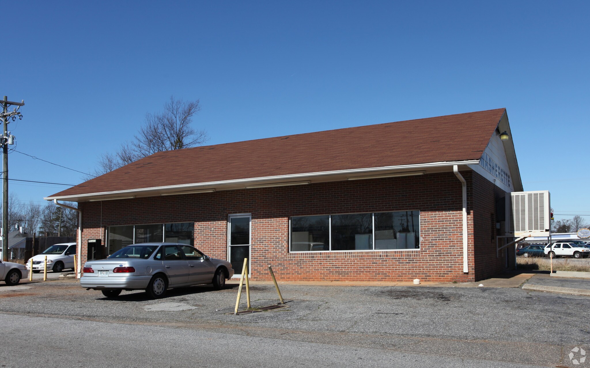 102 N Lawrence St, Lyman, SC for sale Building Photo- Image 1 of 1