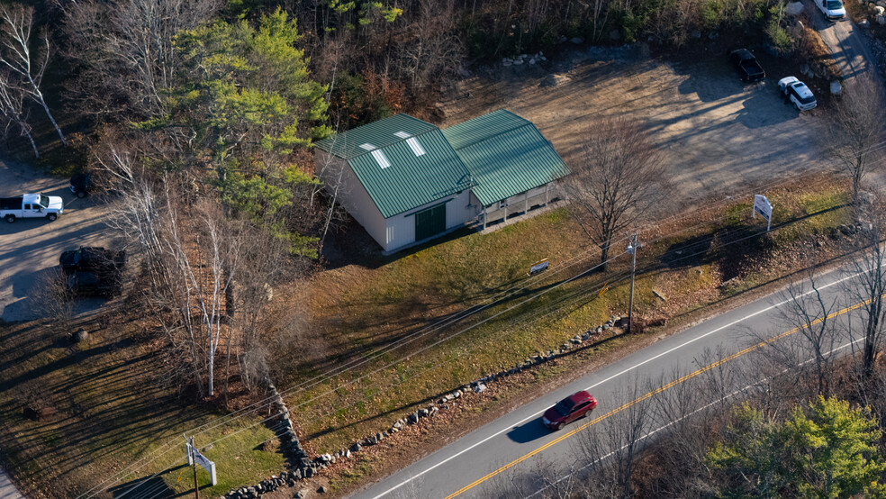 828 Whittier Hwy, Moultonborough, NH for sale - Building Photo - Image 3 of 13