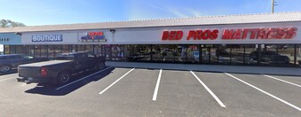 32152 US Highway 19 N, Palm Harbor FL - Convenience Store