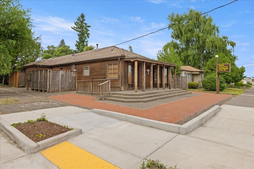 318 E Main St, Molalla, OR for sale - Building Photo - Image 1 of 1
