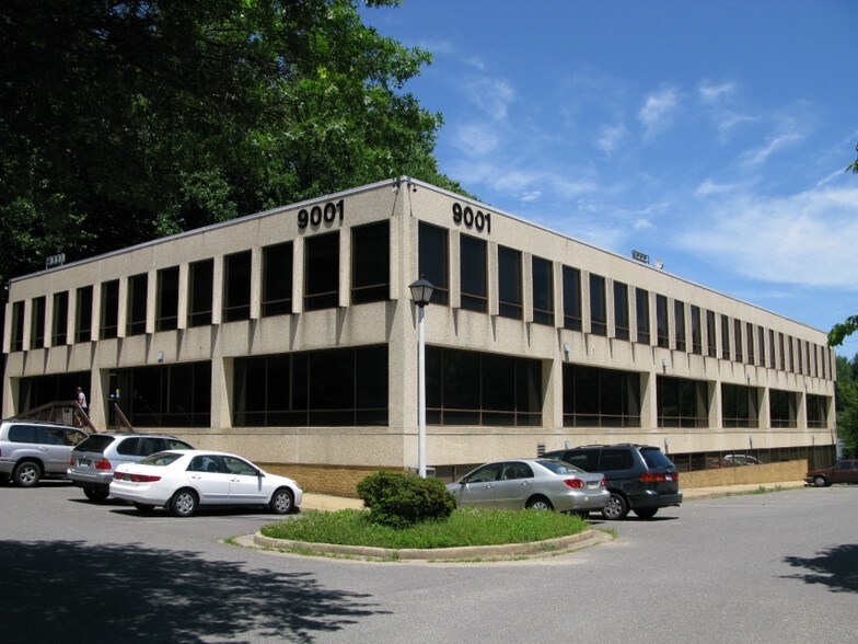 9001 Braddock Rd, Springfield, VA for sale - Building Photo - Image 1 of 1