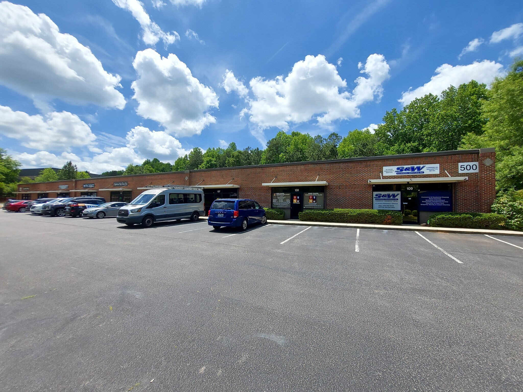 500 New Hope Rd, Raleigh, NC 27610 New Hope Commercial Center