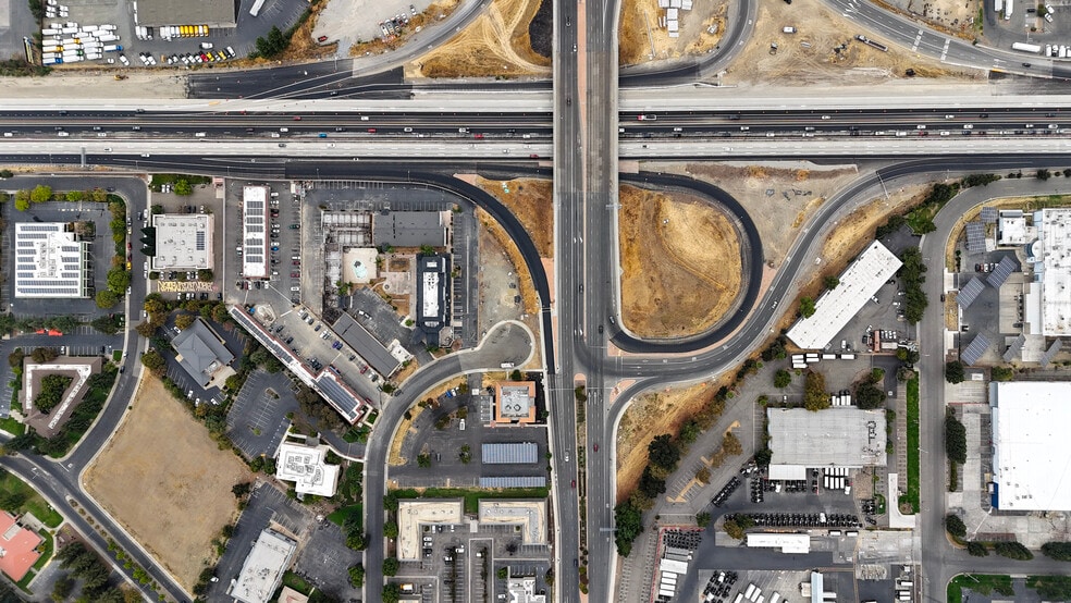 1235 Harbor Blvd, West Sacramento, CA for sale - Building Photo - Image 3 of 9