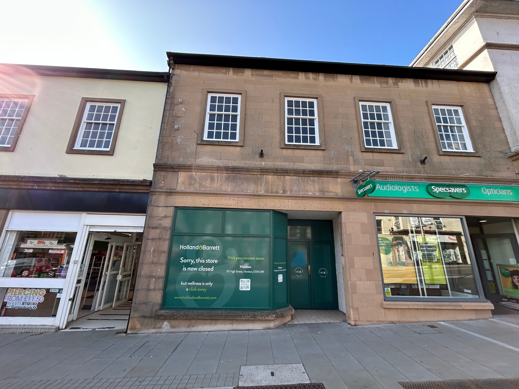 1-6 Fore St, Chard for sale Primary Photo- Image 1 of 1