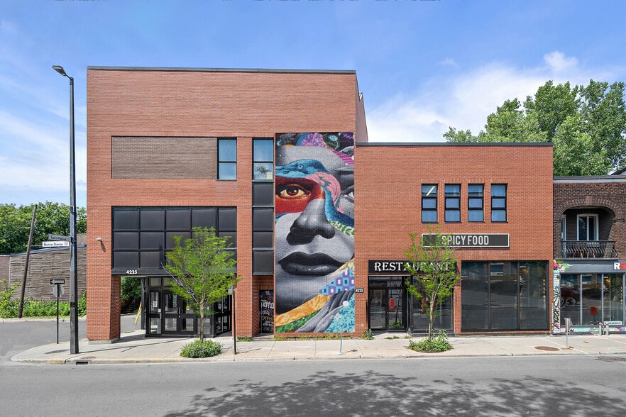 4225 Rue Notre-Dame O, Montréal, QC for sale - Building Photo - Image 1 of 1