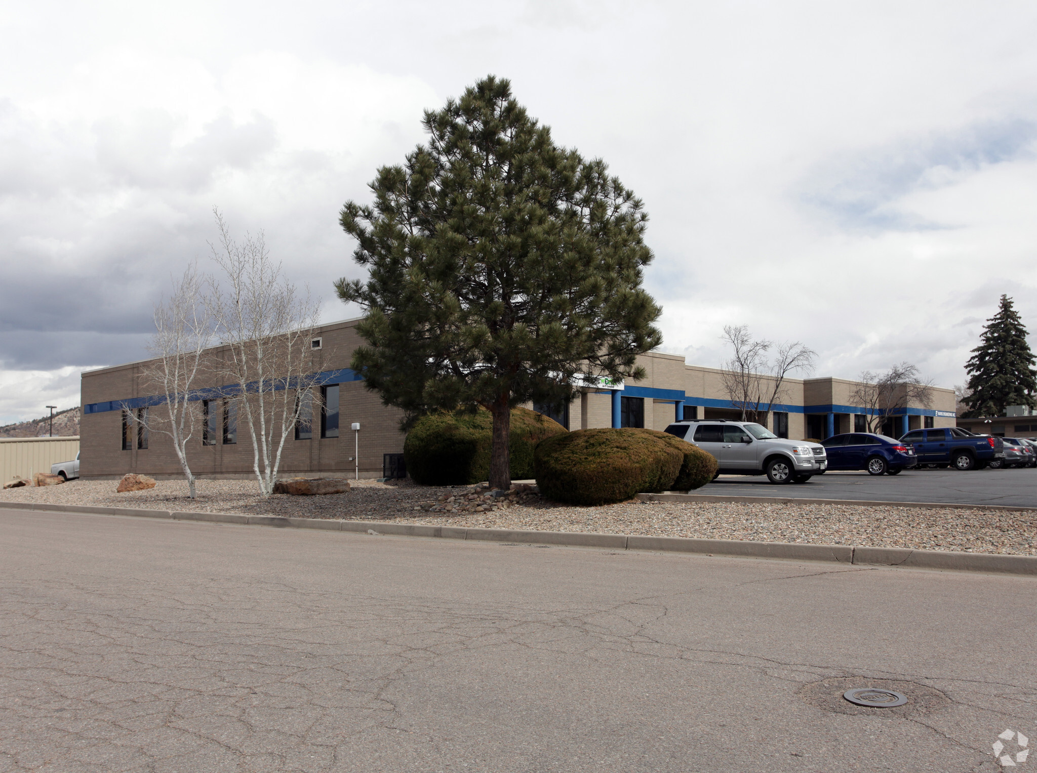 610-650 E 1st St, Colorado Springs, CO for lease Primary Photo- Image 1 of 3