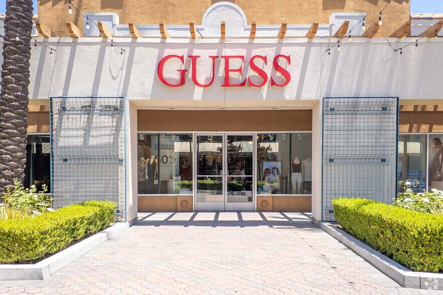 17600 Collier Ave, Lake Elsinore, CA for sale - Building Photo - Image 3 of 4