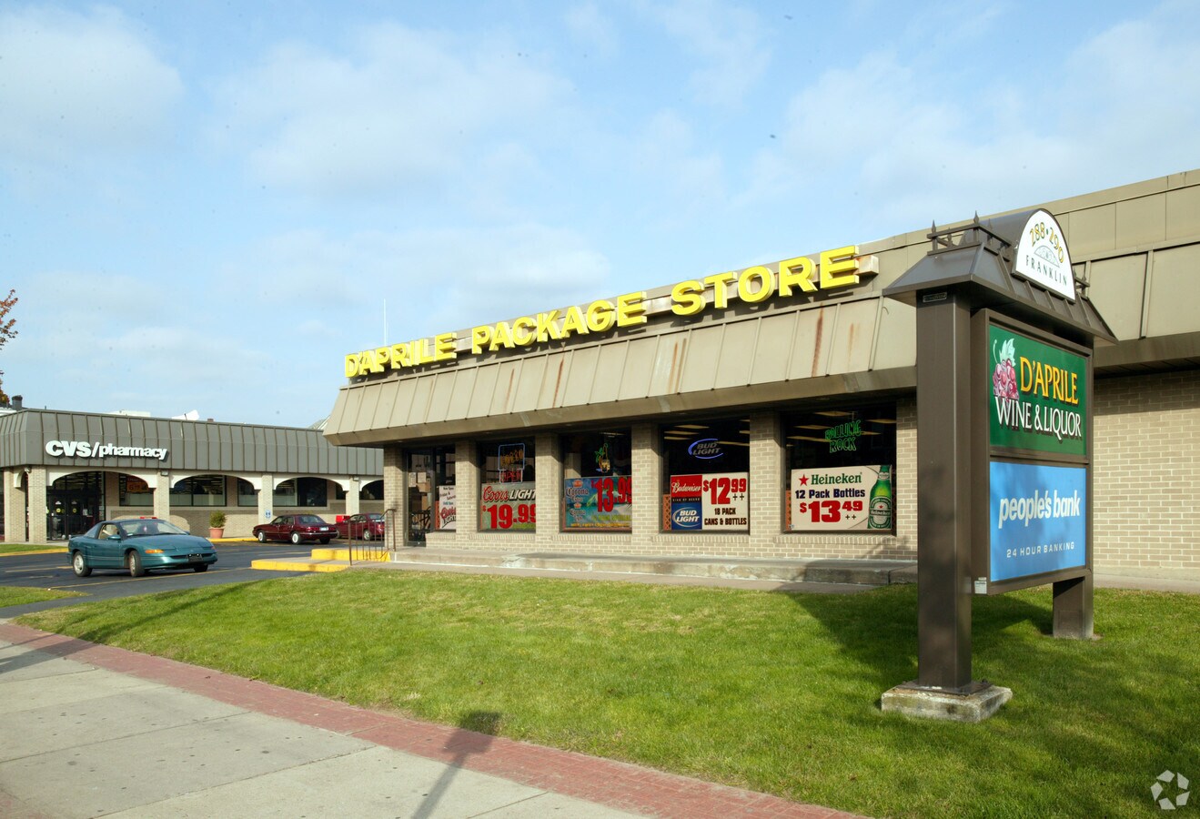 288290 Franklin Ave, Hartford, CT 06114