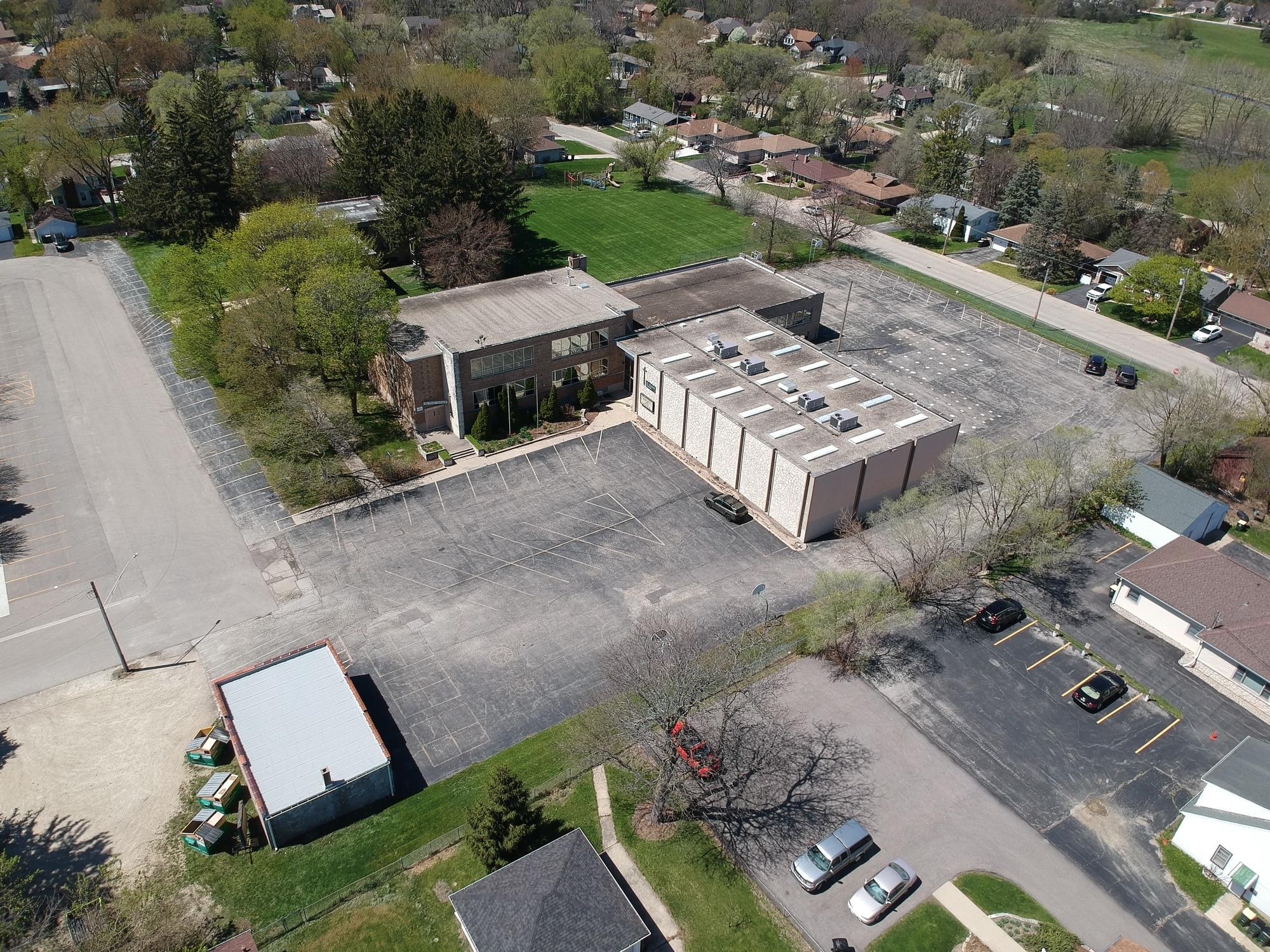 900 Elizabeth St, Antioch, IL for sale Aerial- Image 1 of 6