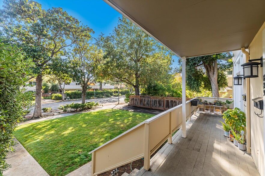 827 University Ave, Palo Alto, CA for sale - Building Photo - Image 3 of 15