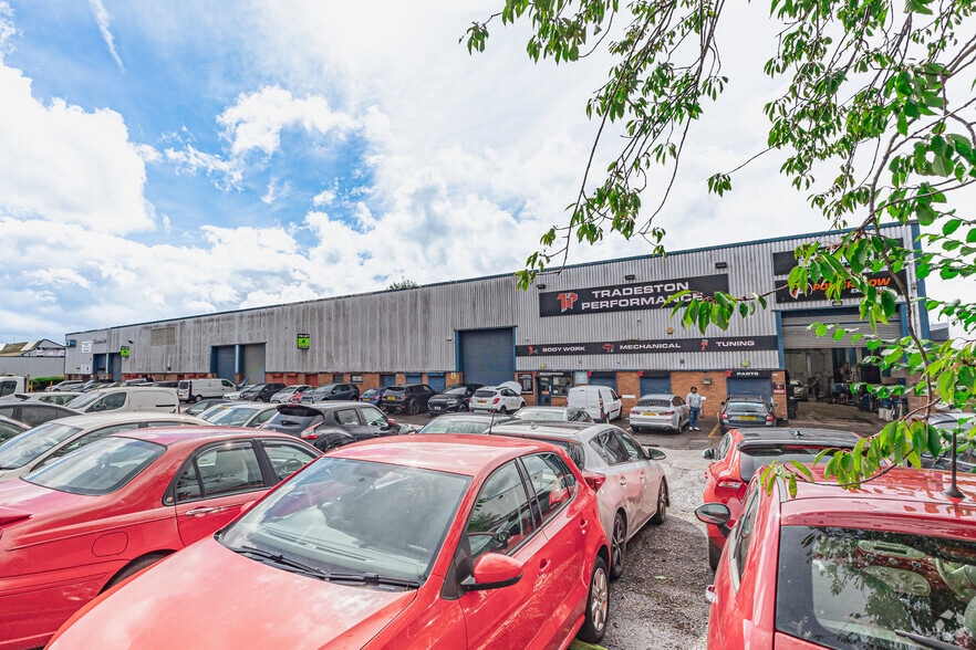 3-23 Kilbirnie Pl, Glasgow for lease - Building Photo - Image 2 of 2