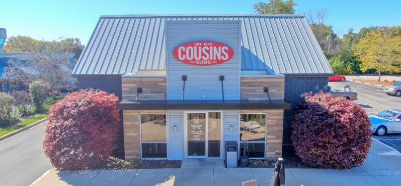 N79W14727 W Appleton Ave, Menomonee Falls, WI for sale Building Photo- Image 1 of 1