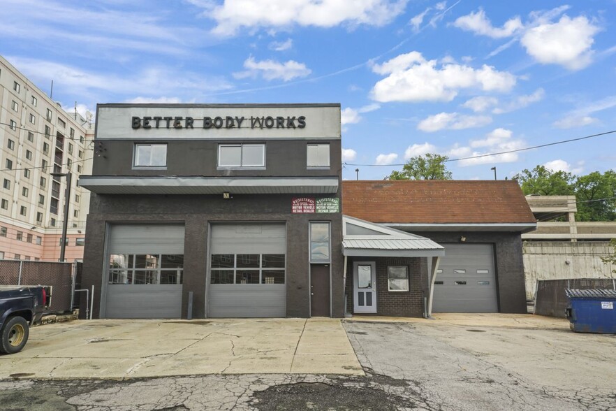 111 Nott Ter, Schenectady, NY for sale - Building Photo - Image 1 of 39