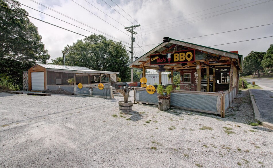 8803 E State Highway 76, Branson West, MO for sale - Primary Photo - Image 1 of 1