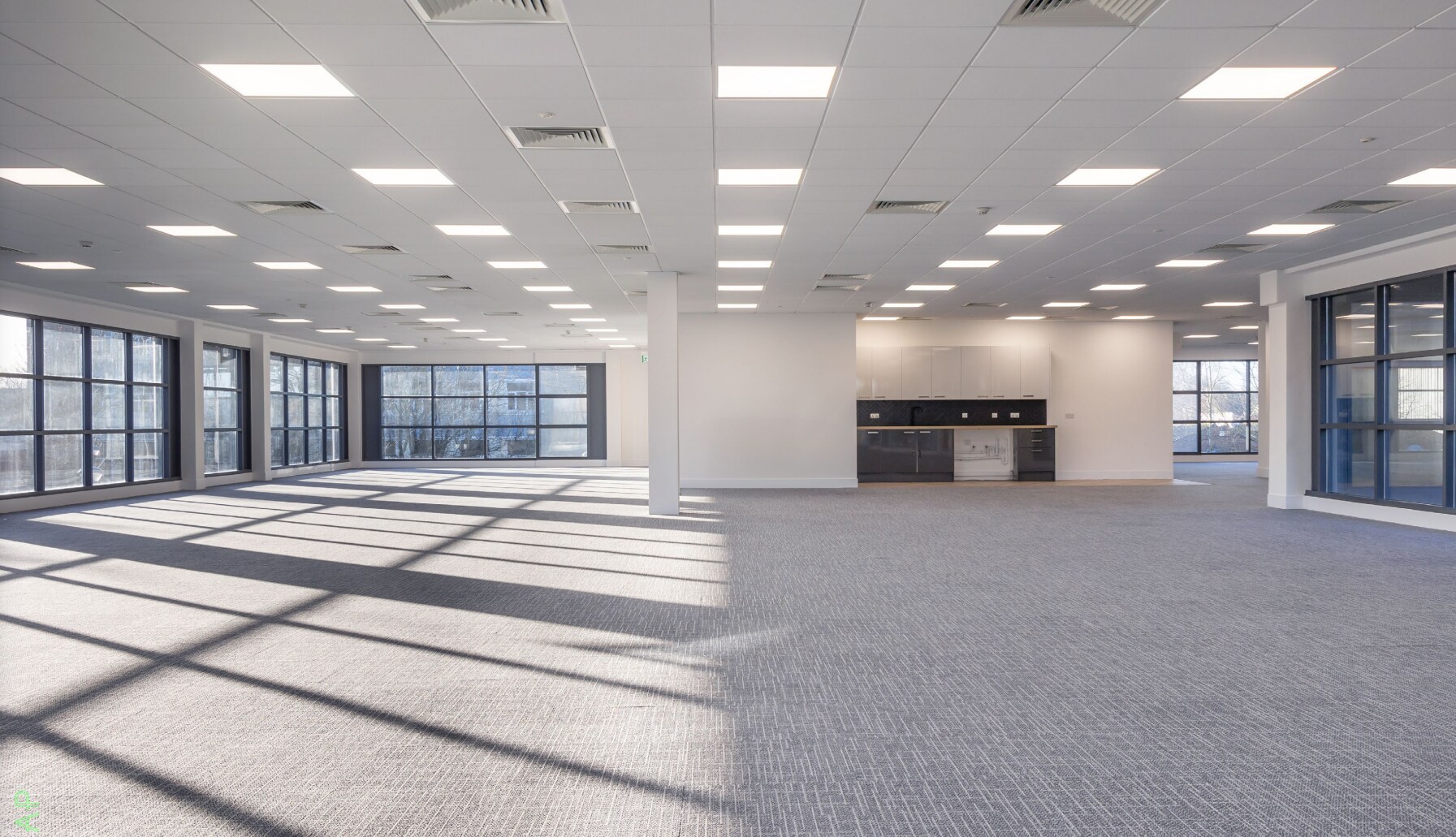 Hyde Way, Welwyn Garden City for lease Interior Photo- Image 1 of 3