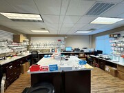 135 Parkway Office Ct - Pharmacy