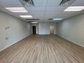 1801 Trimmier Rd, Killeen, TX for lease Interior Photo- Image 2 of 8