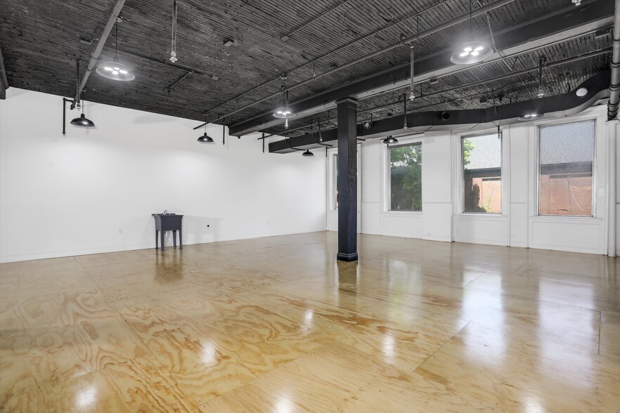 174 S Clark St, Detroit, MI for lease - Interior Photo - Image 3 of 16