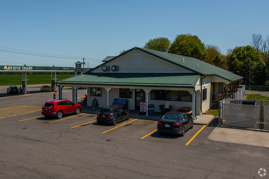 2067 State Route 96, Phelps, NY for sale - Primary Photo - Image 1 of 1