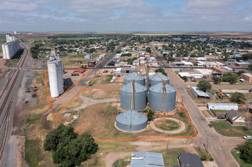 E 5th st, Friona, TX for sale - Building Photo - Image 2 of 27