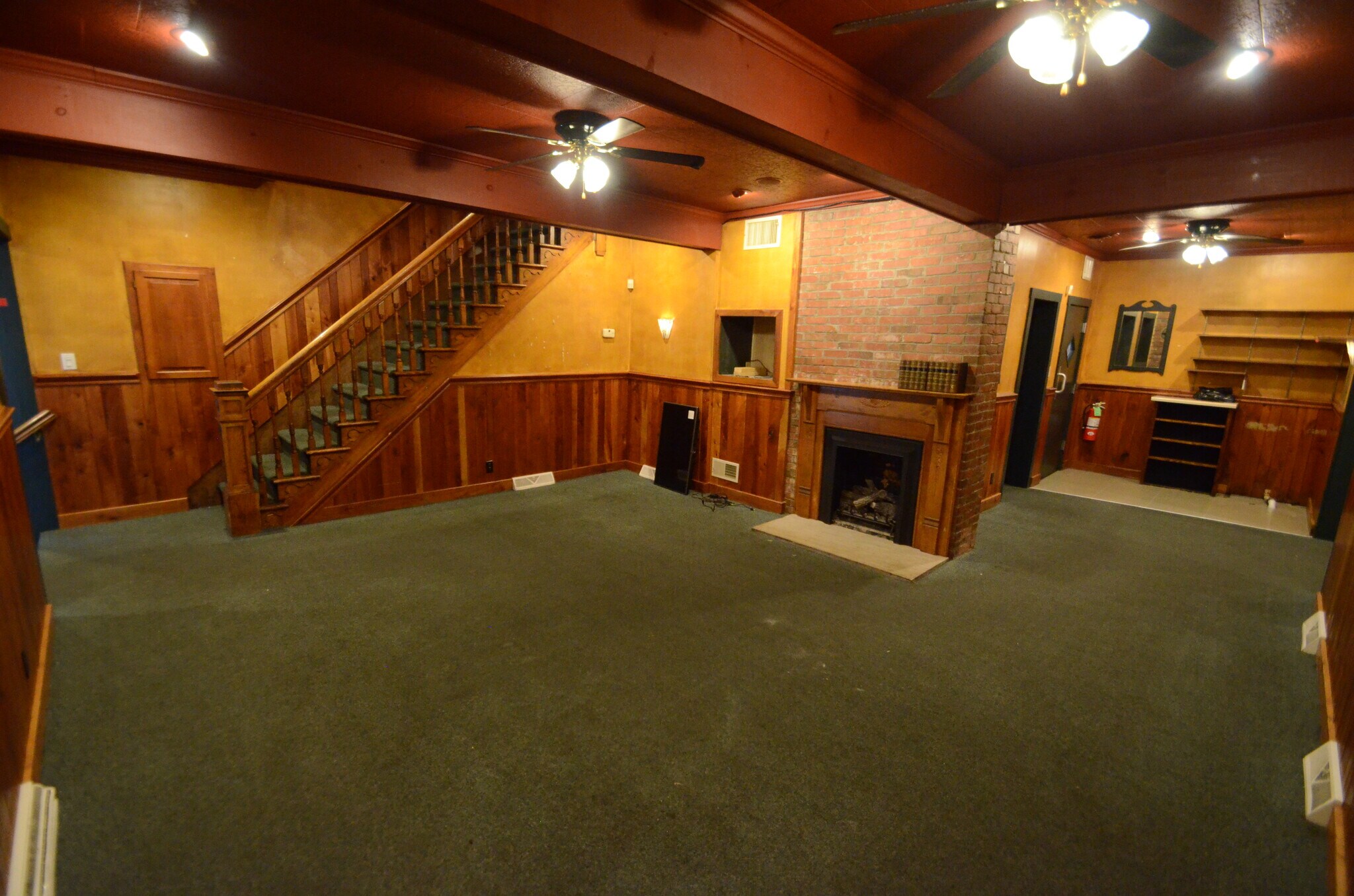 202 N Diamond St, Mount Pleasant, PA 15666 Retail for Sale